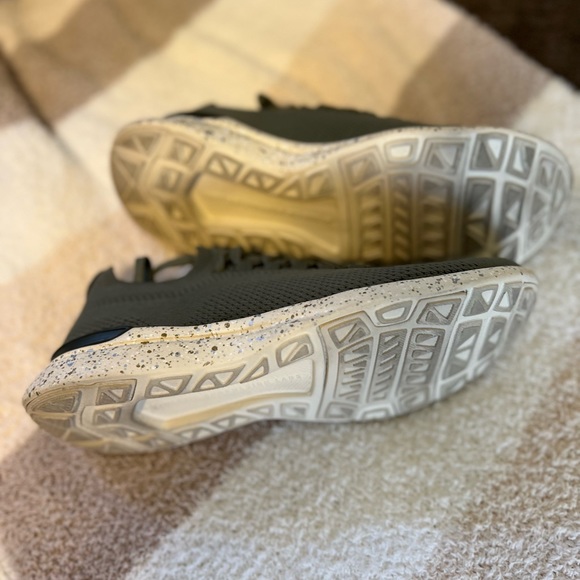 Women’s APL Techloom Breeze - Picture 5 of 6